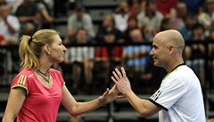 Andre Agassi a Steffi Grafová pi exhibici v Praze.