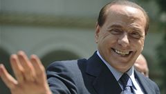 Berlusconi chce zůstat v politice. Prý musí 