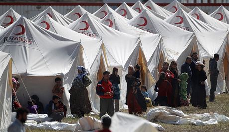 Syrtí uprchlíci v táborech erveného plmsíce v Turecku