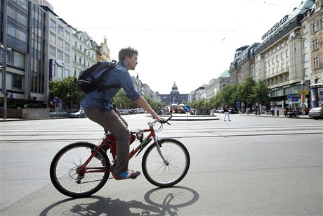 Ulice prahy ve tvrtek poskytly dostatek prostoru pro vechny cyklisty