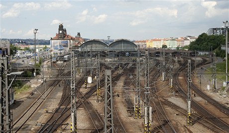Z hlavního nádraí v Praze nevyjel jediný vlak. 