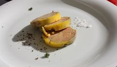 Luxusní pochoutku foie gras provází kontroverze