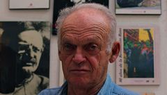 Esteban Volkov Bronstein - vnuk Lva Davidovi�e Trockého.