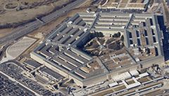Špioni 'cizí vlády' ukradli Pentagonu tisíce tajných souborů