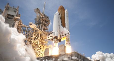 Raketoplán Atlantis startuje ke své dalí misi. Na poslední cestu do vesmíru se vydá 8. ervence tohoto roku. Pjde o poslední let raketoplánu do vesmíru. (14. 5. 2010)