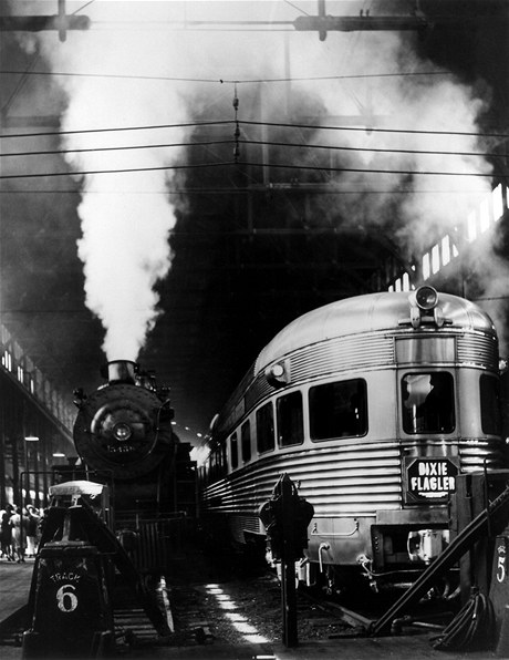 Ndra Dearborn Station, Chicago, 1941