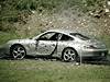 130 stelc rozcupovalo Porsche 911