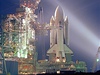 Columbia se pipravuje k vbec prvnímu startu raketoplánu, který se odehrál 12. dubna roku 1981. (5. 3. 1981)