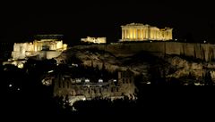 Zoufal ekov nemaj penze, povolili i reklamu s Akropol