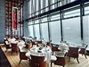 Práce sklá z Lasvit v pepychovém hotelu Ritz-Carlton v Hongkongu