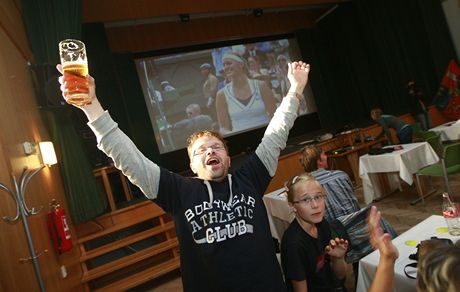 Obyvatelé Fulneku slaví vítzství Petry Kvitové ve finále Wimbledonu