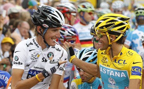 Andy Schleck a Alberto Contador na loňské Tour de France.