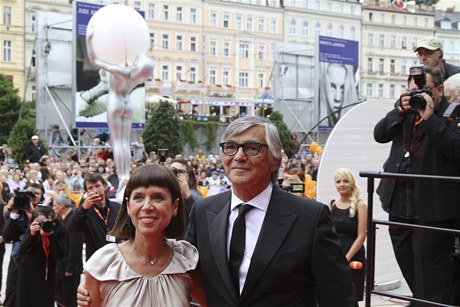Prezident festivalu Jií Bartoka a jeho manelka Andrea