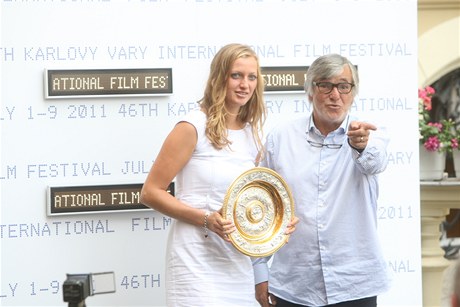 Petru Kvitovou pozval do Karlových Var sám prezident filmového festivalu Jií Bartoka.