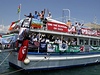 Aktivisté na lodi Stefano Chiarini, která je souástí "Mírové flotily pro Gazu II".