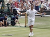 Novak Djokovi ve finále Wimbledonu porazil Rafaela Nadala