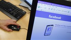 Facebook na burze: prudký vzestup, poté pád