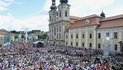 Slavnosti vyvrcholily bohoslužbou. | na serveru Lidovky.cz | aktuální zprávy