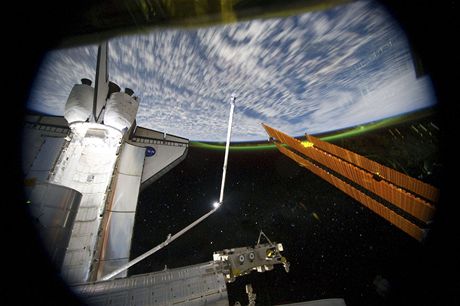 Astronauti na vesmírné stanici ISS mli monost zhlédnout zelenou jiní polární zái