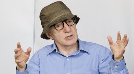 Reisr Woody Allen. 