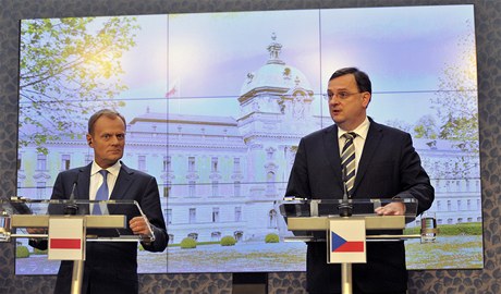 Jednání polského premiéra Tuska s Petrem Neasem