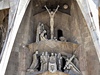 Tato ást chrámu Sagrada Familia byla dostavna a po Gaudího smrti podle jeho plán. Autorem soch je Josep Maria Subirachs.