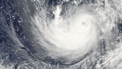 K Fukuim se bl tajfun obch rozmr