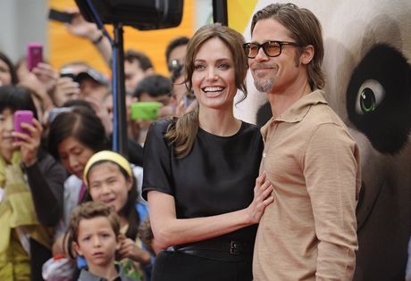Brad Pitt a Angelia Jolie na premiée filmu Kung Fu panda 2 v Los Angeles.