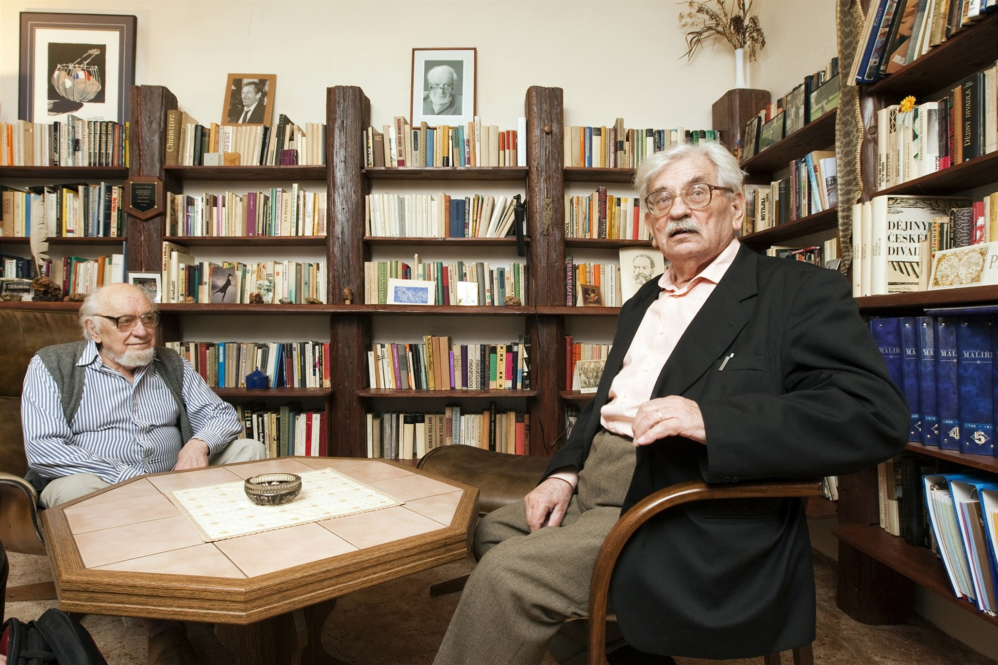 Ludvík Vaculík s publicistou Zde�kem Sloukou, rok 2011.