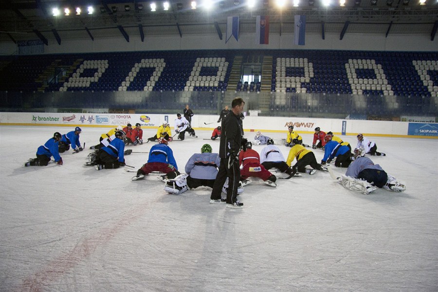 HC Lev Poprad za�al trénovat na sezonu v KHL.