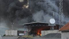 Na pechod Jarinje zaútoil zápalnými lahvemi dav 200 Srb