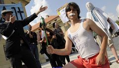 Happening sdru�ení ProAlt kritizoval Bátorovo p�sobení na ministerstvu �kolství 