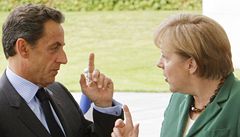 Merkelová, Sarkozy a mocní bankéři rokovali o eurozóně