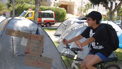 Revoluce po izraelsku. Stanový tábor na Rothschildov bulváru v centru Tel Avivu. 