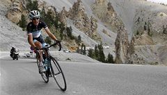 Andy Schleck zabojoval, Voeckler vede o 15 vtein