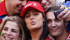 Larissa Riquelme se fotí s fanouky
