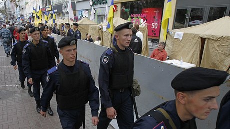 Ukrajinskápolicie se v Kyjev chystá na na demostraci píznivc Tymoenkové