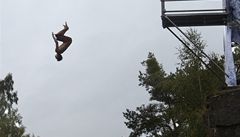 Highjump 2011 mistrovství republiky ve skocích do vody v lomu u P�íbrami.