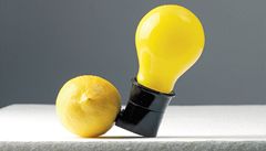 Citronová energie. Drobný objekt Josepha Beuyse Capri-Batterie je metaforou přírodní energie a ukázkou novodobé práce s transcendentální symbolikou barev.  | na serveru Lidovky.cz | aktuální zprávy