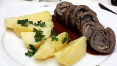 Hov�zí roláda pln�ná �ampiony