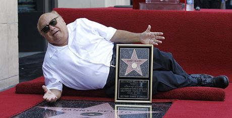 Danny DeVito má hvzdu na hollywoodském chodníku slávy