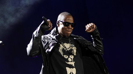 Americký rapper Jay-Z zvítzil v ebíku nejlépe placených rapper svta. Za loský rok si vydlal 37 milion dolar 