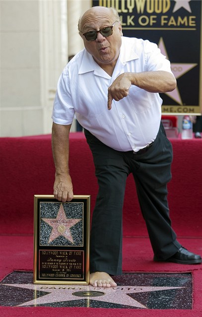 Danny DeVito m hvzdu na hollywoodskm chodnku slvy