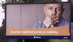 Billboard s Petrem Čtvrtníčkem si střílí z Jiřího Paroubka | na serveru Lidovky.cz | aktuální zprávy