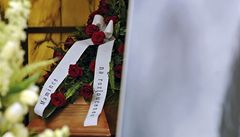 Lidé se pili rozlouit se spisovatelkou Simonou Monyovou