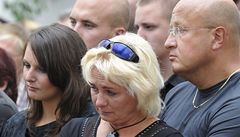 Lidé se pili rozlouit se spisovatelkou Simonou Monyovou