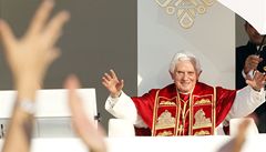 Papež zdraví věřící při návštěvě Madridu | na serveru Lidovky.cz | aktuální zprávy