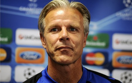 Trenér Kodan Roland Nilsson.