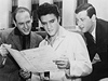 Mike Stoller, Elvis Presley a Jerry Leiber na fotografii z roku 1957