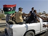 Povstalci oslavují v Tripolisu